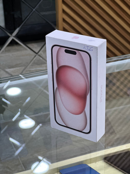 iPhone 15 256GB
